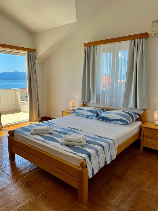 Guesthouse Vespera Bol Extérieur photo