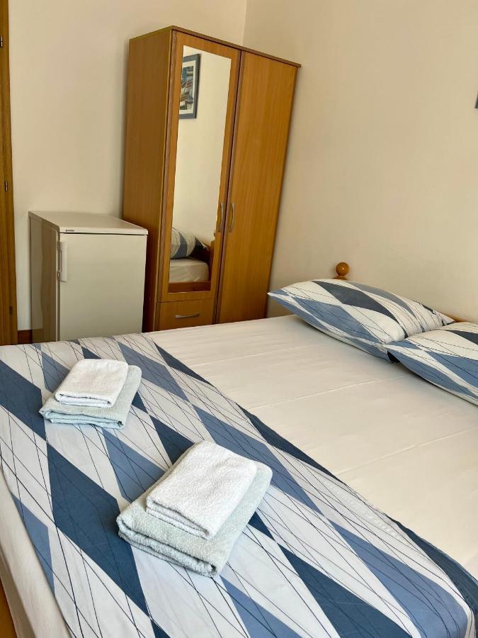 Guesthouse Vespera Bol Extérieur photo